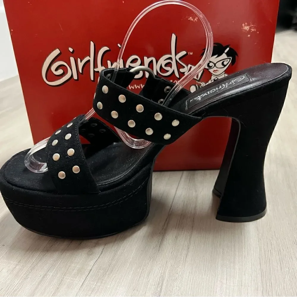 NIB vintage y2k mallgoth platform sandals by Girlfriends LA sz 10.